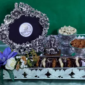 REGAL MEMORIES HAMPER