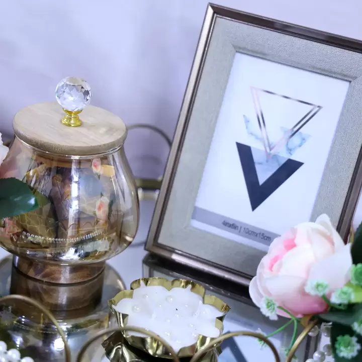 ELEGANT KEEPSAKE HAMPER